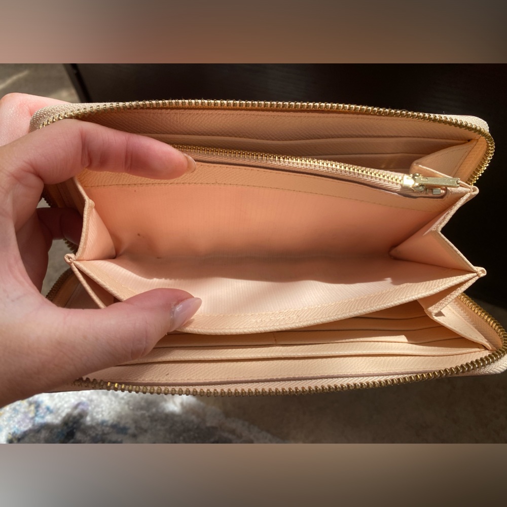 Coach Wallet - Picture 3 of 3